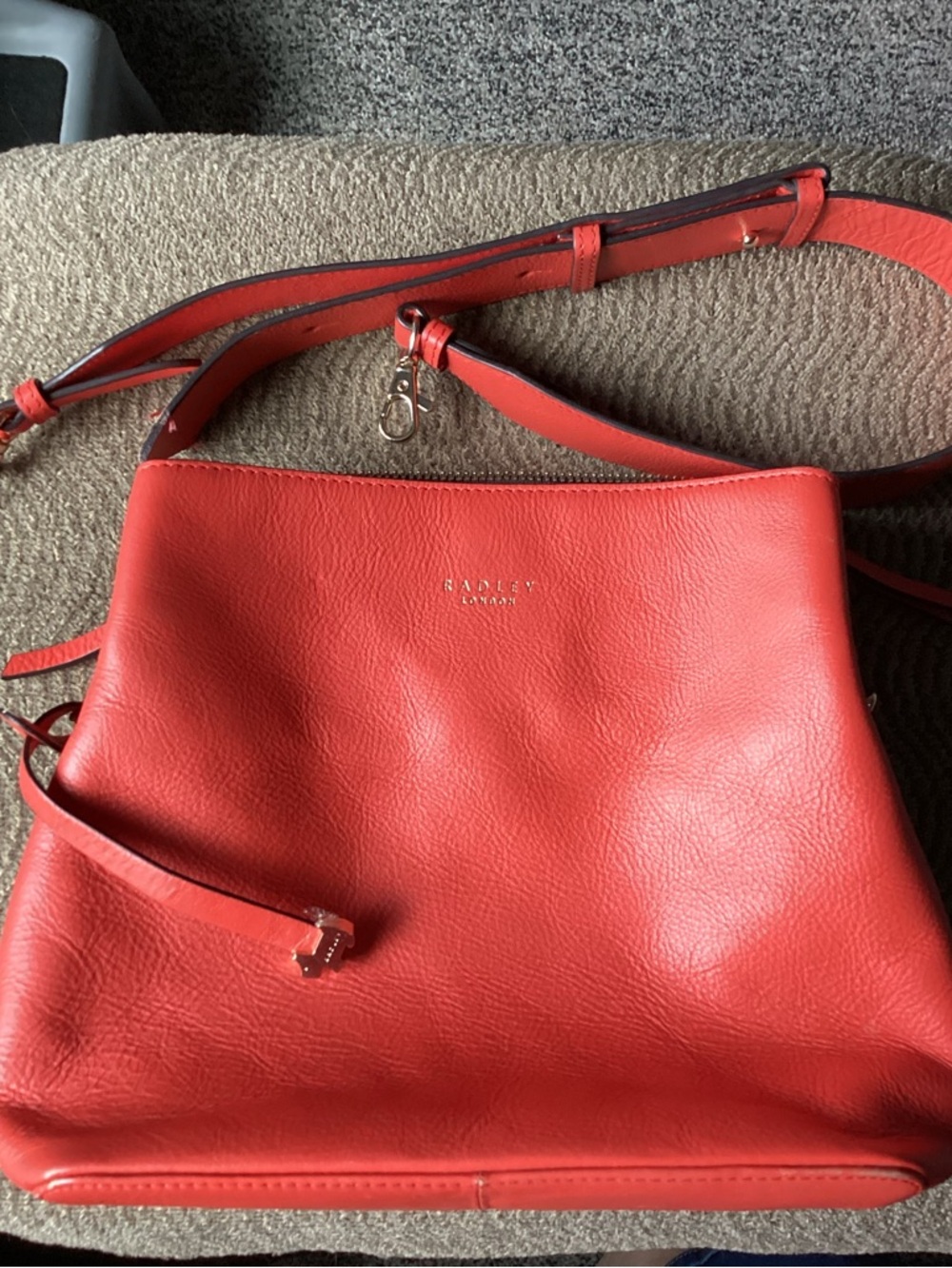 Very good condition Radley London Dukes Place Medium Compartment Crossbody Bag